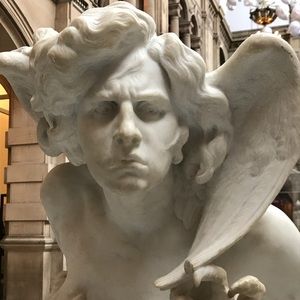 Meet your Posher, Elane